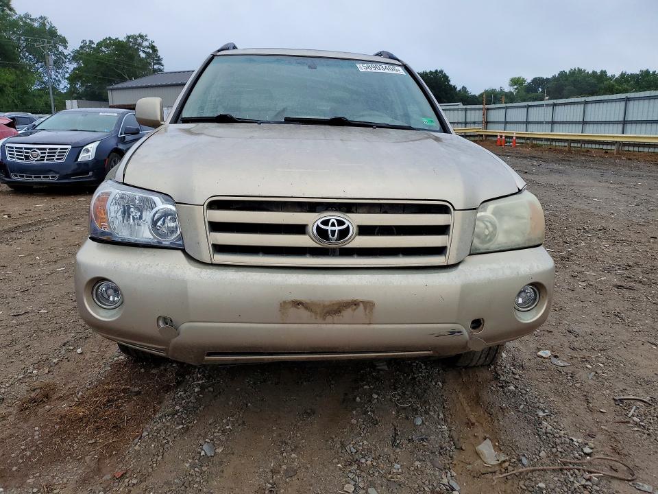2004 Toyota Highlander VIN JTEEP21A740029243 COPART salvage auction — SIDE, VA - CERT OF TITLE - SALVAGE, sold $425 on 2026-07-24 (photo 5)