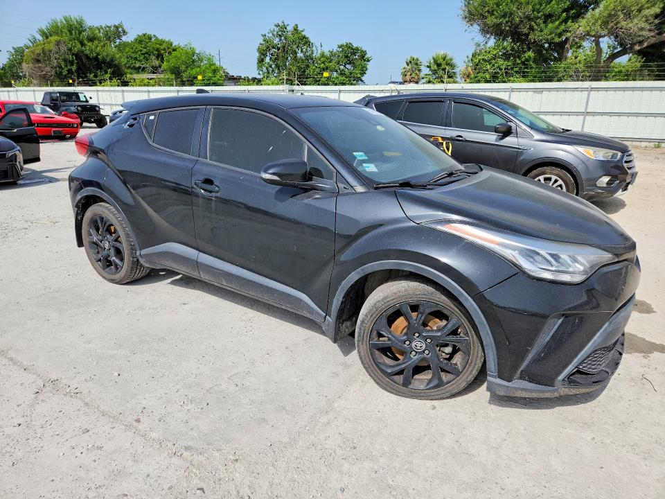 2021 Toyota C-hr VIN JTNKHMBX5M1118270 COPART salvage auction — MINOR DENT/SCRATCHES, TX - CERTIFICATE OF TITLE, sold $6,200 on 2026-07-07 (photo 4)