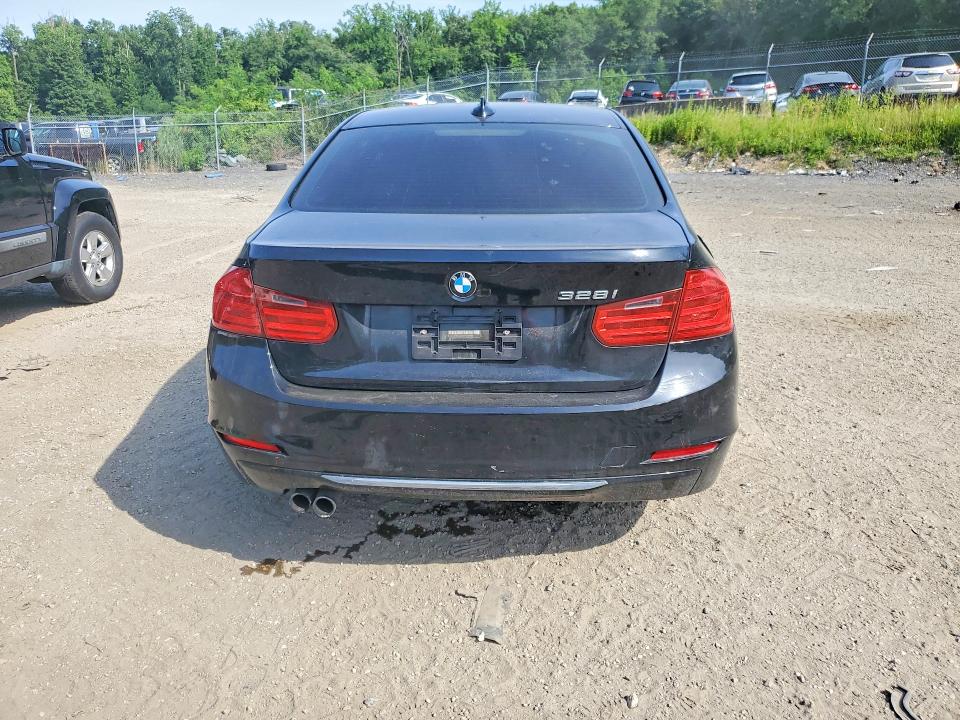2012 BMW 3 series VIN WBA3A5G55CNP18012 COPART salvage auction — BURN, Md - Cert Of Salvage > 75% Damage, sold $400 on 2026-07-23 (photo 6)