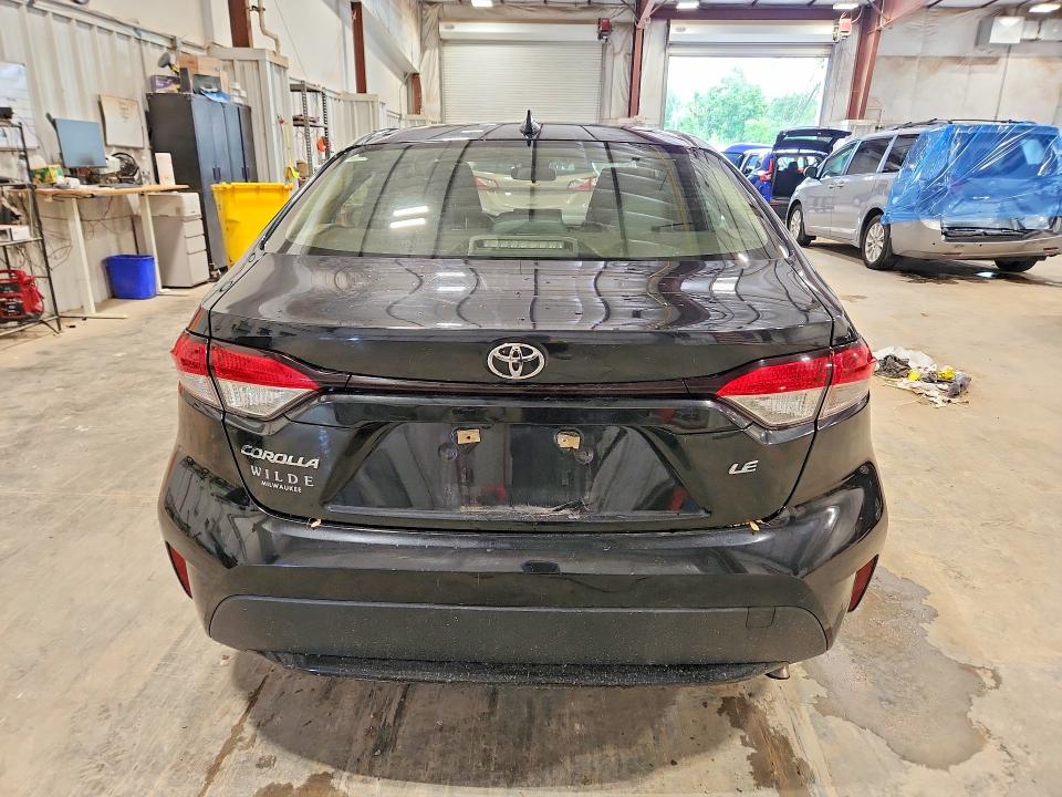 2020 Toyota Corolla VIN JTDEPRAE5LJ044459 COPART salvage auction — REAR END, WI - CERT OF TITLE-CLAIM PAID, sold $4,999 on 2026-07-25 (photo 6)