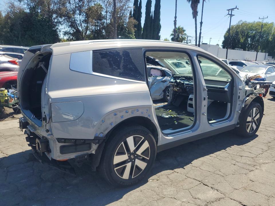 2026 Hyundai Ioniq VIN 7YAMUFS32TY004596 COPART salvage auction — STRIPPED, CA - CERTIFICATE OF TITLE, sold $12,900 on 2026-07-14 (photo 3)