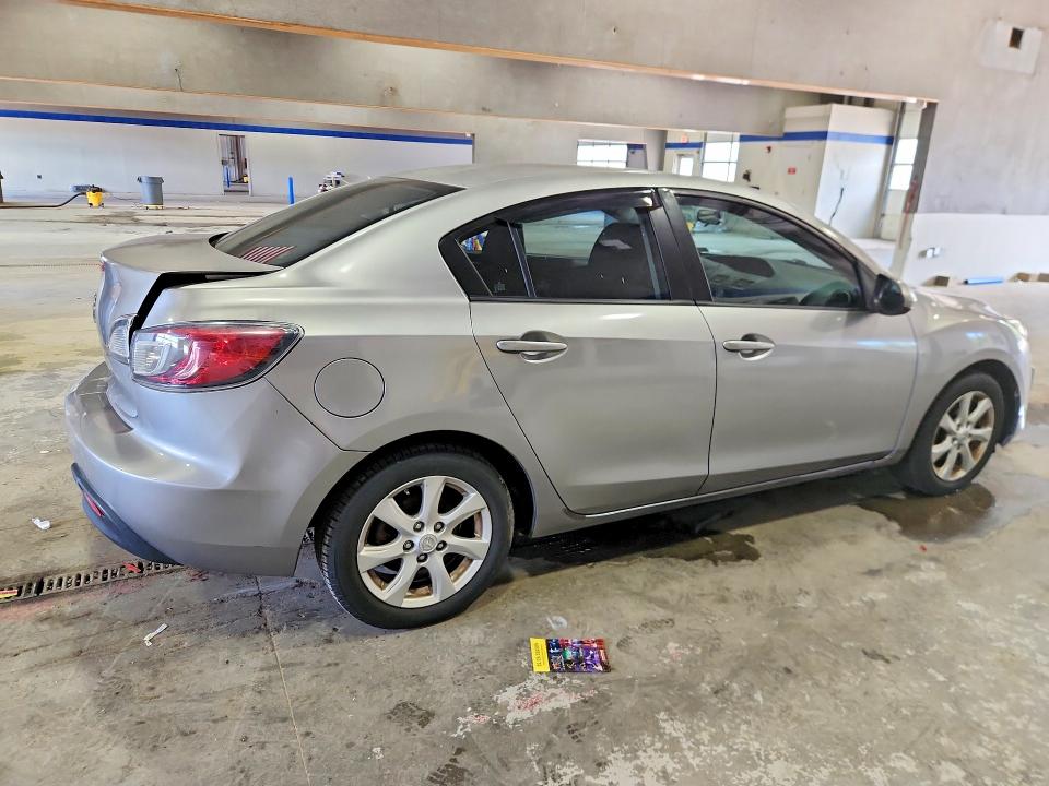 2011 Mazda 3 VIN JM1BL1VG1B1476413 COPART salvage auction — REAR END, VA - CERT OF TITLE - SALVAGE, sold $650 on 2026-07-10 (photo 3)