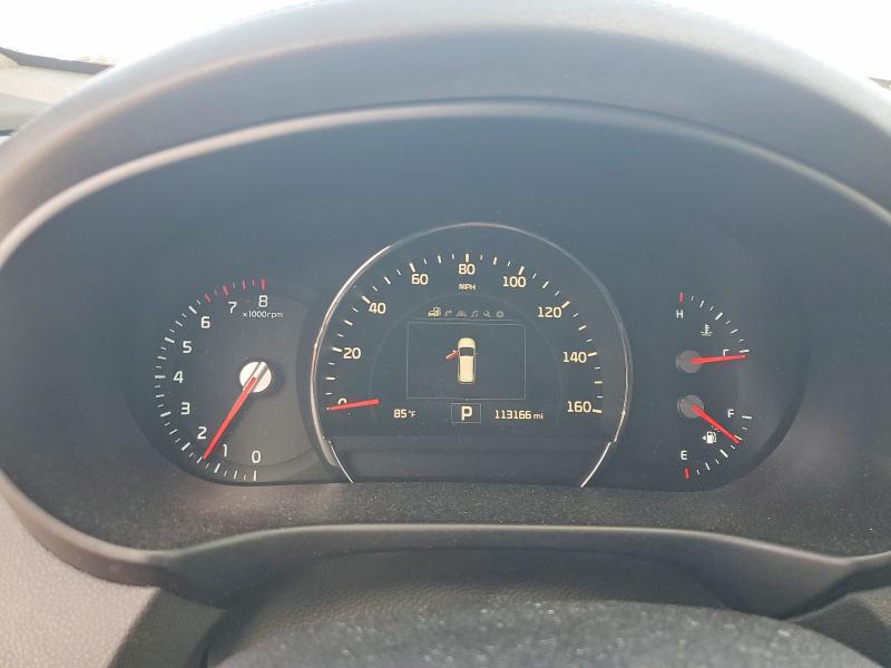 2016 Kia Sorento VIN 5XYPKDA59GG142538 COPART salvage auction — SIDE, OH - CERT OF TITLE-SALVAGE, sold $2,950 on 2026-07-31 (photo 9)
