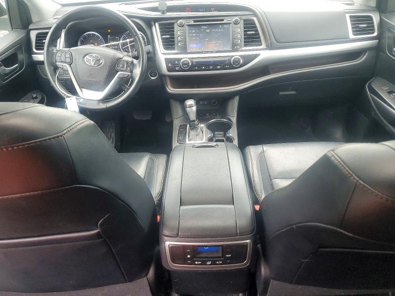 2018 Toyota Highlander VIN 5TDJZRFH8JS876356 COPART salvage auction — REAR END, NC - SALVAGE CERTIFICATE OF TITLE, sold $925 on 2026-07-30 (photo 8)