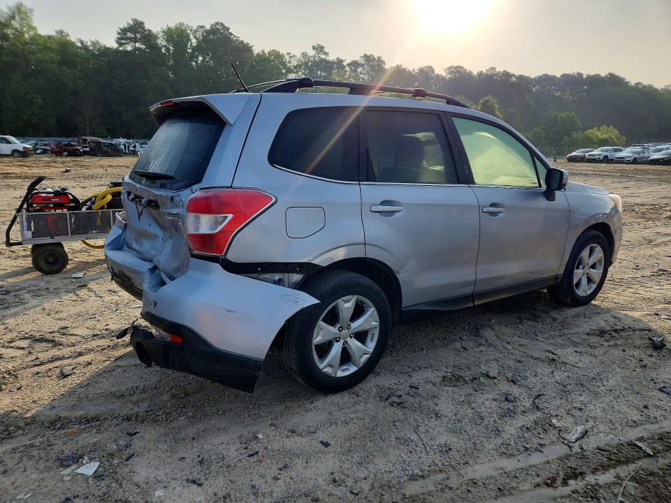 2015 Subaru Forester VIN JF2SJAHCXFH828658 COPART salvage auction — REAR END, Pa - Certificate Of Salvage, sold $250 on 2026-07-21 (photo 3)