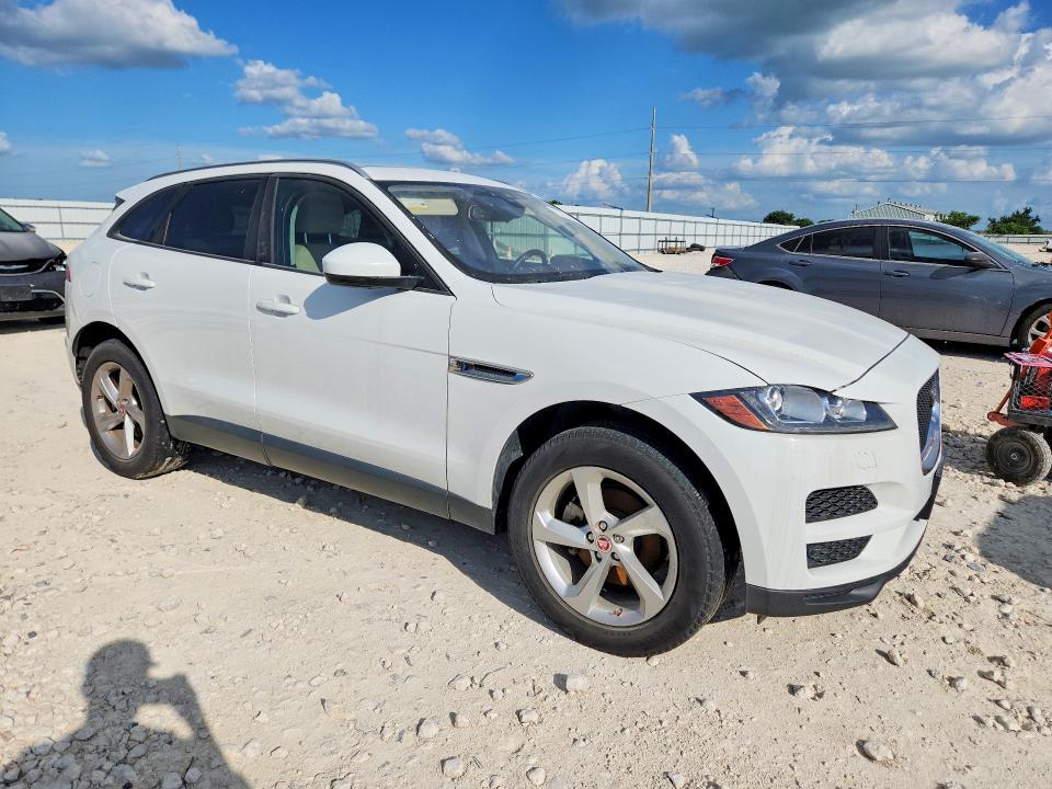 2018 Jaguar F-pace VIN SADCJ2FX0JA265379 COPART salvage auction — WATER/FLOOD, Tx - Salvage Title-Flood Damage, sold $2,200 on 2026-07-23 (photo 4)