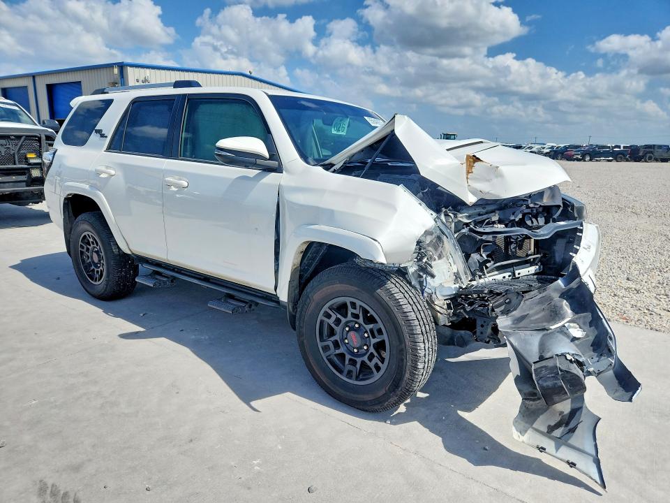 2018 Toyota VIN JTEBU5JR6J5535776 COPART salvage auction — FRONT END, Tx - Salvage Vehicle Title, sold $4,900 on 2026-07-10 (photo 4)