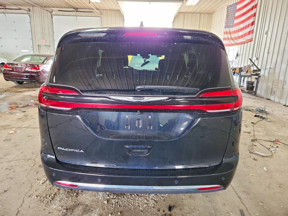 2026 Chrysler VIN 2C4RC1BGXTR167488 COPART salvage auction — SIDE, Fl - Cert Of Title Slvg Rebuildable, sold $19,500 on 2026-07-27 (photo 6)