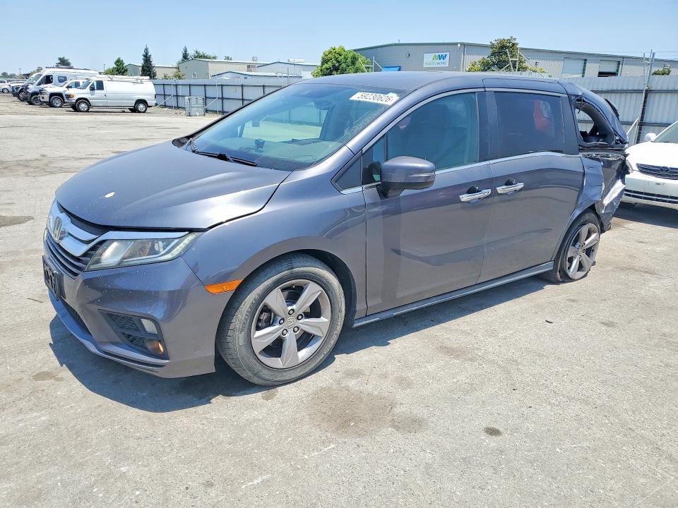 2018 Honda Odyssey VIN 5FNRL6H7XJB053407 COPART salvage auction — REAR END, Ca - Salvage Certificate, sold $4,050 on 2026-07-24 (photo 1)