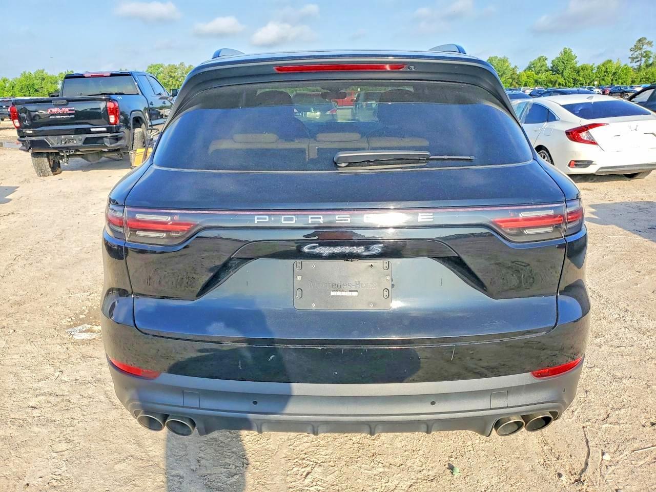 2021 Porsche Cayenne VIN WP1AB2AY6MDA29028 COPART salvage auction — Minor Dent/Scratches, GA - CERT OF TITLE-SALVAGE, sold $39,000 on 2026-07-02 (photo 6)