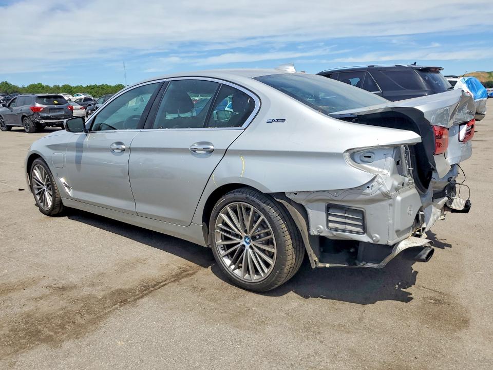 2018 BMW 5er VIN WBAJB1C50JG624222 COPART salvage auction — REAR END, Ny - Mv-907A Salvage Certificate, sold $7,400 on 2026-07-20 (photo 2)