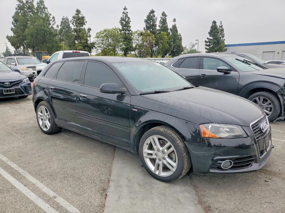 2011 Audi A3 VIN WAUKEAFM8BA081396 COPART salvage auction — MINOR DENT/SCRATCHES, Ca - Salvage Certificate, sold $850 on 2026-07-28 (photo 4)