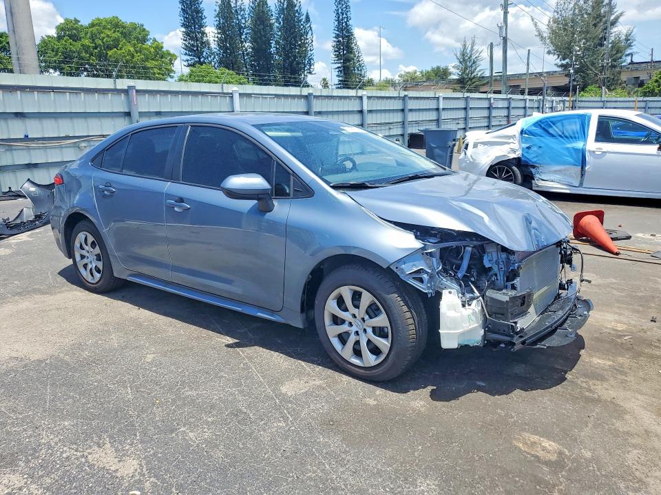 2026 Toyota Corolla VIN 5YFB4MDE4TP458659 COPART salvage auction — FRONT END, FL - CERT OF TITLE SLVG REBUILDABLE, sold $200 on 2026-07-27 (photo 4)