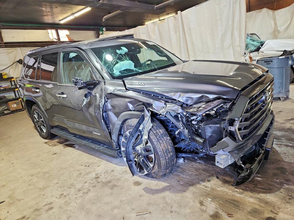 2026 Toyota Sequoia VIN 7SVAAABA7TX078435 COPART salvage auction — FRONT END, NJ - CERTIFICATE OF TITLE, sold $28,750 on 2026-07-15 (photo 4)