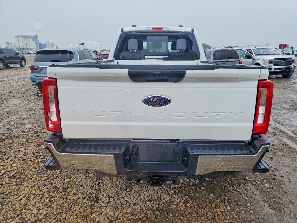2025 Ford F-350 super duty VIN 1FT8W3DT5SED00730 COPART salvage auction — REAR END, Fl - Certificate Of Destruction, sold $27,400 on 2026-07-17 (photo 6)