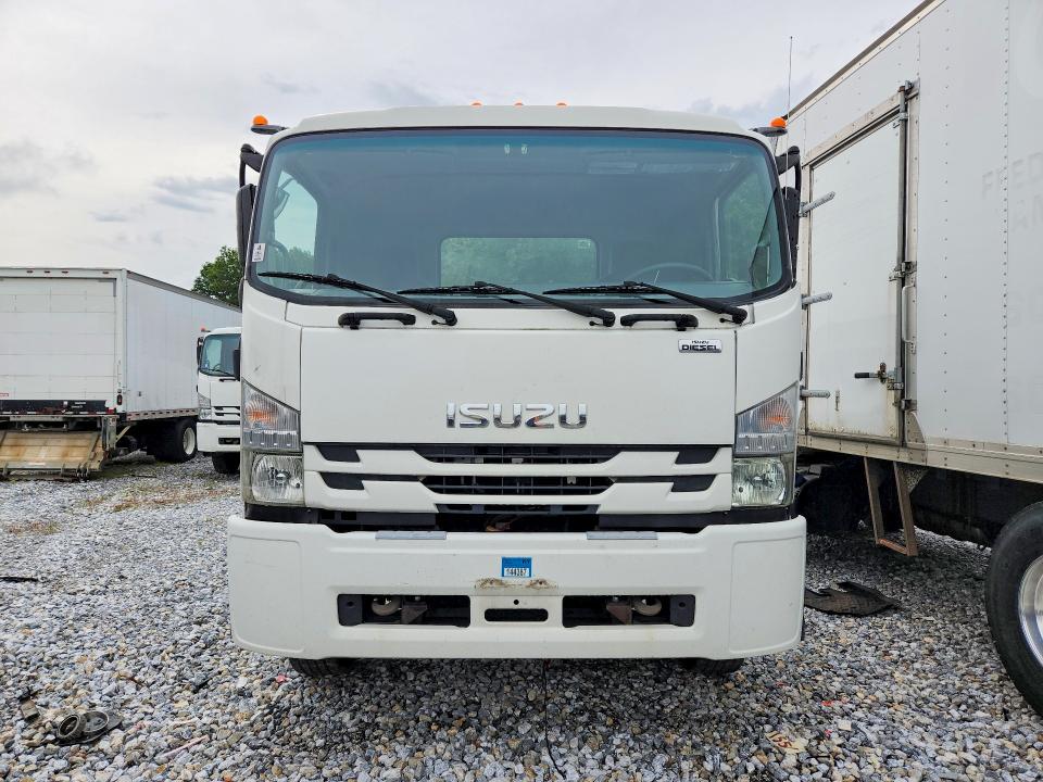 2019 Isuzu FTR VIN 54DK6S161KSG00926 COPART salvage auction — MINOR DENT/SCRATCHES, MD - CERTIFICATE OF TITLE, sold $8,700 on 2026-07-28 (photo 5)