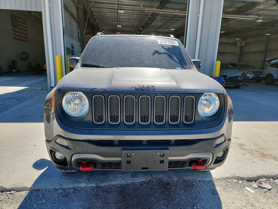 2018 Jeep Renegade VIN ZACCJBCBXJPH13700 COPART salvage auction — SIDE, Ne - Cert Of Title-Salvage, sold $1,250 on 2026-07-21 (photo 5)