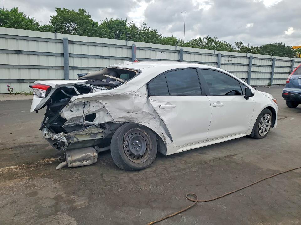 2025 Toyota Corolla VIN 5YFB4MDEXSP286765 COPART salvage auction — REAR END, FL - CERTIFICATE OF DESTRUCTION, sold $3,500 on 2026-07-22 (photo 3)