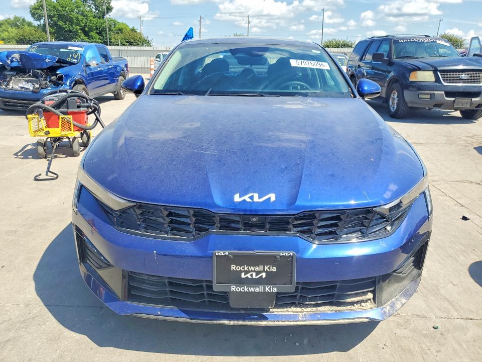2025 Kia K5 VIN KNAG34J75S5336478 COPART salvage auction — WATER/FLOOD, Tx - Salvage Title-Flood Damage, sold $2,550 on 2026-07-30 (photo 5)