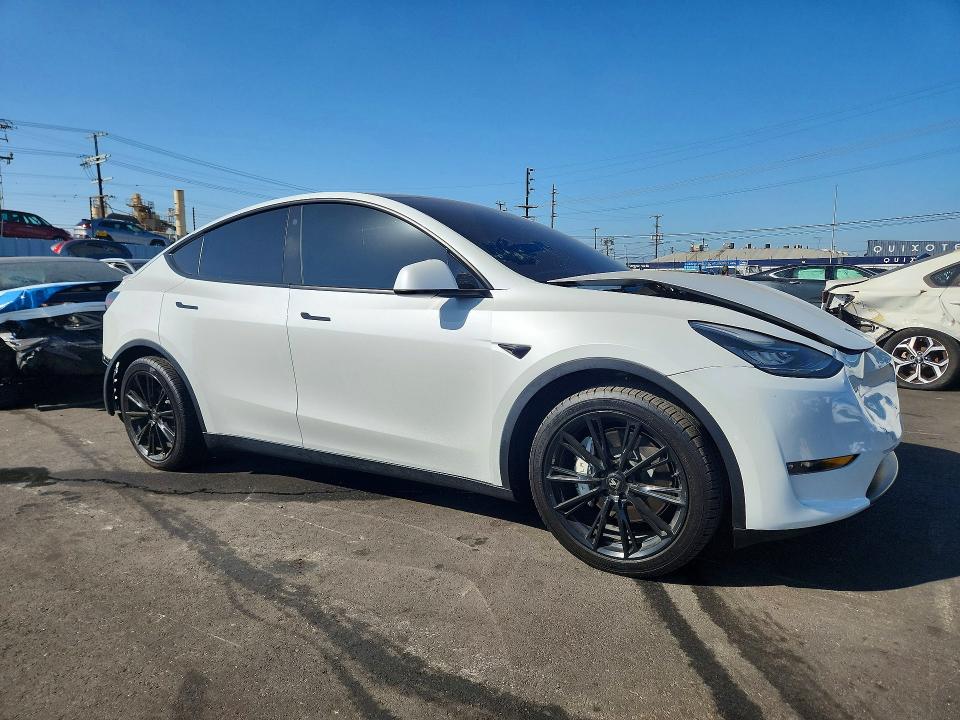 2021 Tesla Model y VIN 5YJYGDEE7MF202643 COPART salvage auction — FRONT END, Ca - Salvage Certificate, sold $8,200 on 2026-07-27 (photo 4)