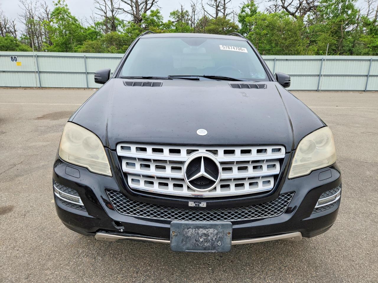 2011 Mercedes-Benz ML-Class VIN 4JGBB2FB9BA628543 COPART salvage auction — Minor Dent/Scratches, PA - CERT OF TITLE, sold $650 on 2026-07-01 (photo 5)