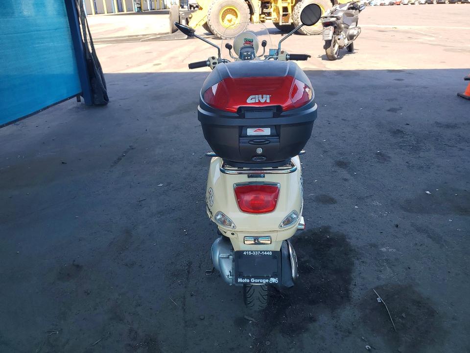 2013 Vespa - VIN ZAPM688F6D5201416 COPART salvage auction — REAR END, Ca - Salvage Certificate, sold $15 on 2026-07-23 (photo 4)