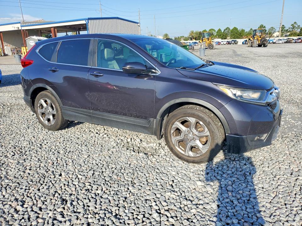 2017 Honda Cr-v VIN 7FARW1H83HE010044 COPART salvage auction — MINOR DENT/SCRATCHES, Fl - Certificate Of Title, sold $4,600 on 2026-07-08 (photo 4)