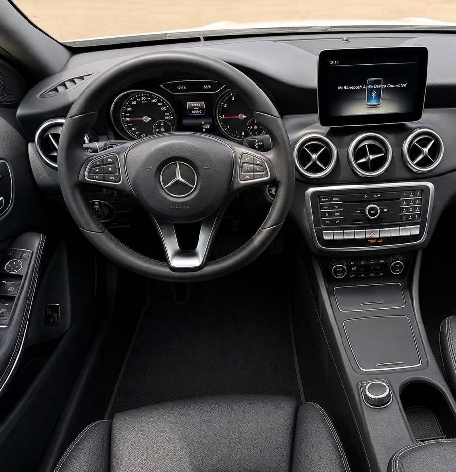 2018 Mercedes-Benz GLA-Class VIN WDCTG4GB8JJ432686 COPART salvage auction — Minor Dent/Scratches, IN - CERTIFICATE OF TITLE (P), sold $5,800 on 2026-07-01 (photo 9)