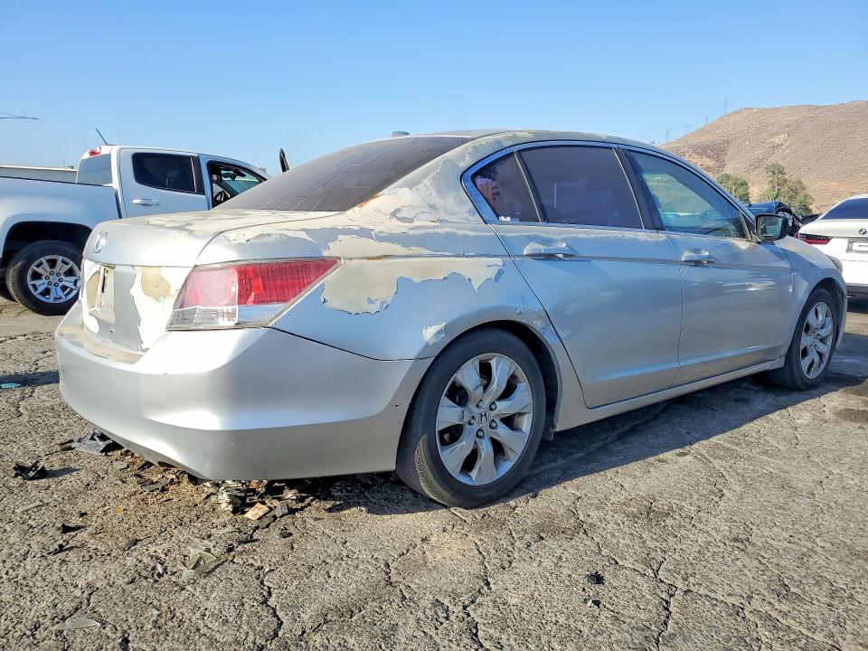 2008 Honda Accord VIN JHMCP26818C012894 COPART salvage auction — REAR END, Ca - Salvage Certificate, sold $275 on 2026-07-27 (photo 3)