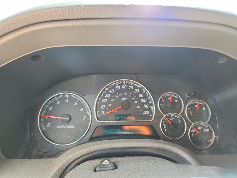 2002 Gmc Envoy VIN 1GKES16S426126185 COPART salvage auction — SIDE, Nm - Cert Of Title-Salvage, sold $300 on 2026-07-08 (photo 9)