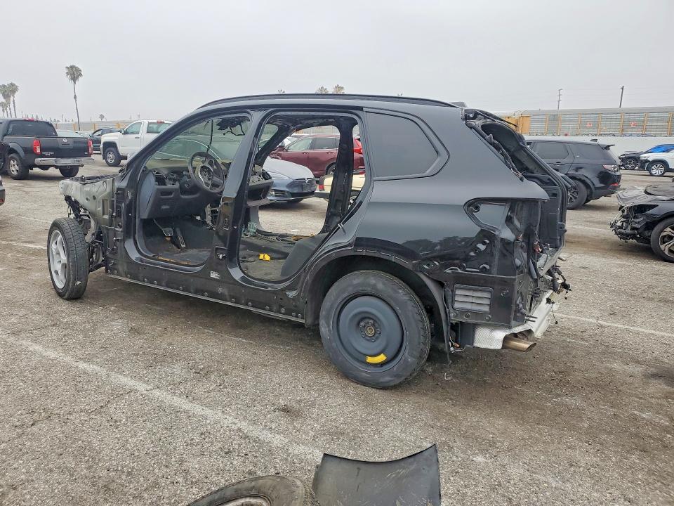 2024 BMW X5 VIN 5UX13EU03R9W16351 COPART salvage auction — STRIPPED, Ca - Dis/Dlr/Exp Clean W/Salv Hist, sold $15,000 on 2026-07-07 (photo 2)
