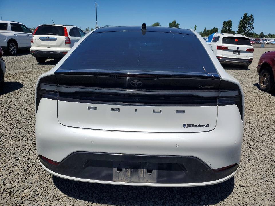 2024 Toyota Prius VIN JTDACACU8R3034747 COPART salvage auction — FRONT END, Or - Salvage Title Certificate, sold $15,800 on 2026-08-18 (photo 6)
