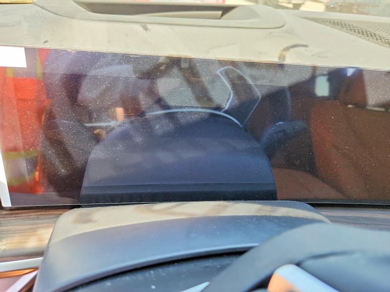 2026 BMW VIN 5UX13EU01T9319926 COPART salvage auction — SIDE, CA - SALVAGE CERTIFICATE, sold $23,100 on 2026-07-24 (photo 9)