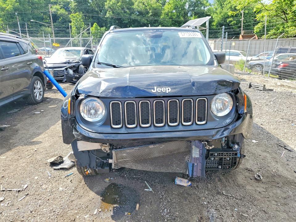 2017 Jeep Renegade VIN ZACCJBAB1HPG29908 COPART salvage auction — FRONT END, MD - CERT OF SALVAGE > 75% DAMAGE, sold $500 on 2026-07-30 (photo 5)