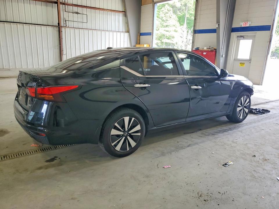 2021 Nissan VIN 1N4BL4DW1MN302644 COPART salvage auction — FRONT END, Va - Cert Of Title - Salvage, sold $2,600 on 2026-07-02 (photo 3)