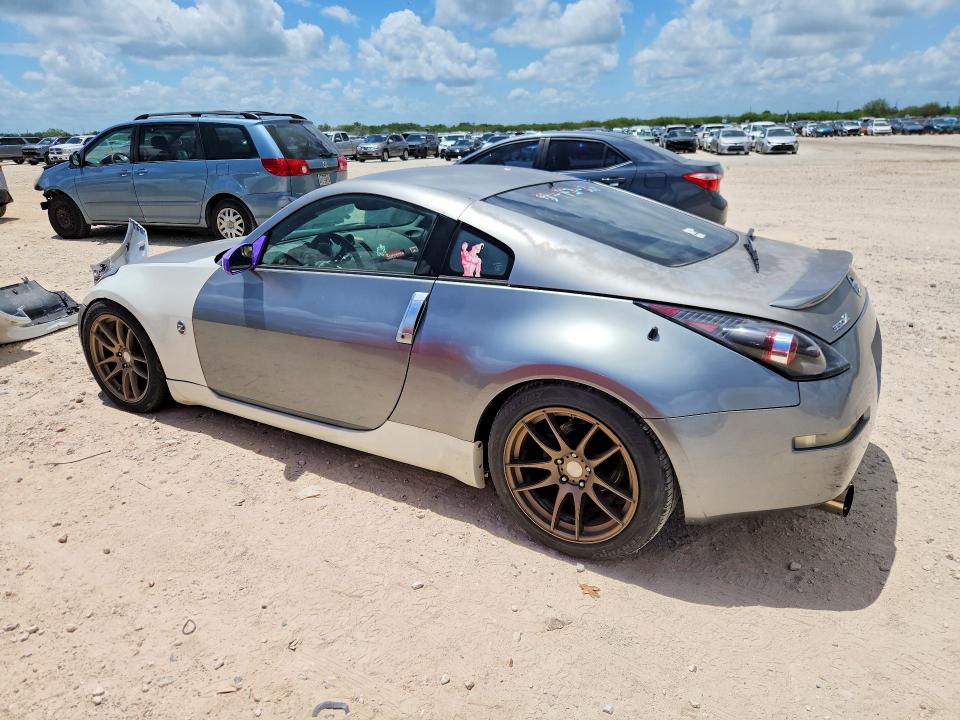 2005 Nissan 350z VIN JN1AZ34E55M654299 COPART salvage auction — MINOR DENT/SCRATCHES, TX - CERTIFICATE OF TITLE, sold $400 on 2026-07-20 (photo 2)