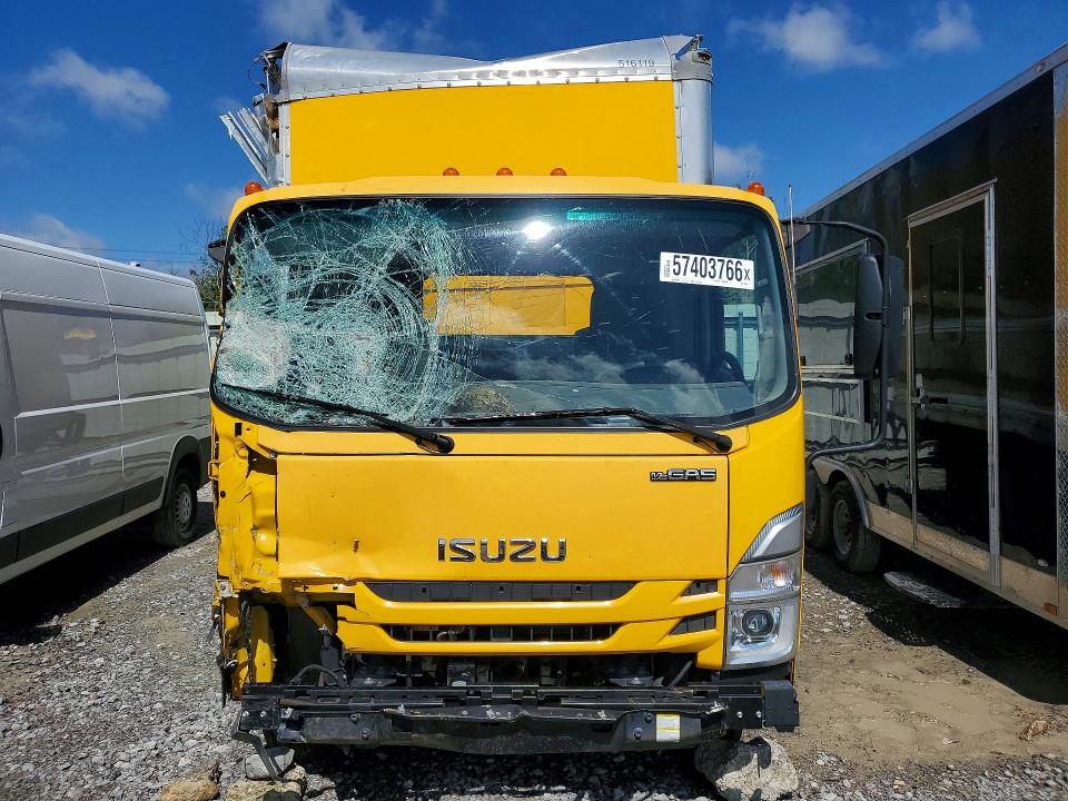 2023 Isuzu Npr hd VIN 54DC4W1DXPS203333 COPART salvage auction — ALL OVER, Az - Cert Of Title - Salvage, sold $2,500 on 2026-08-01 (photo 5)