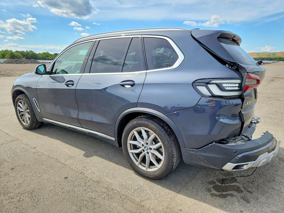 2022 BMW VIN 5UXCR6C01N9L80890 COPART salvage auction — REAR END, NY - MV-907A SALVAGE CERTIFICATE, sold $22,100 on 2026-07-13 (photo 2)