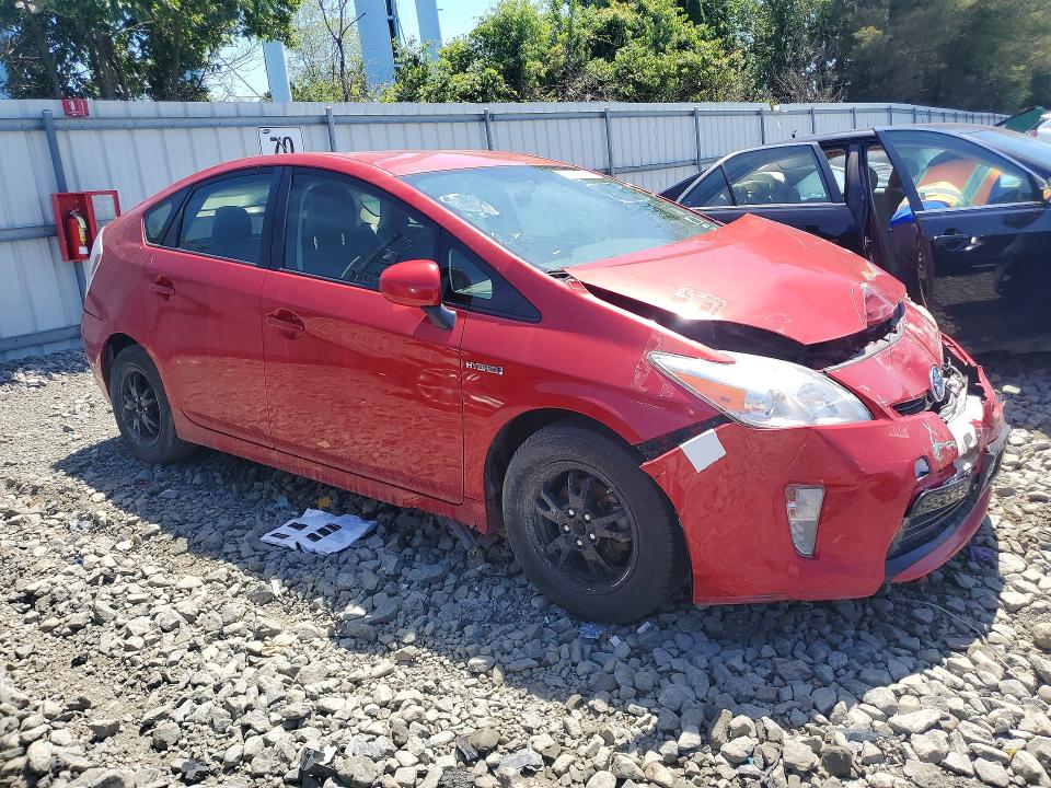 2014 Toyota Prius VIN JTDKN3DU8E1752586 COPART salvage auction — FRONT END, Salvage Title, sold $925 on 2026-07-15 (photo 4)