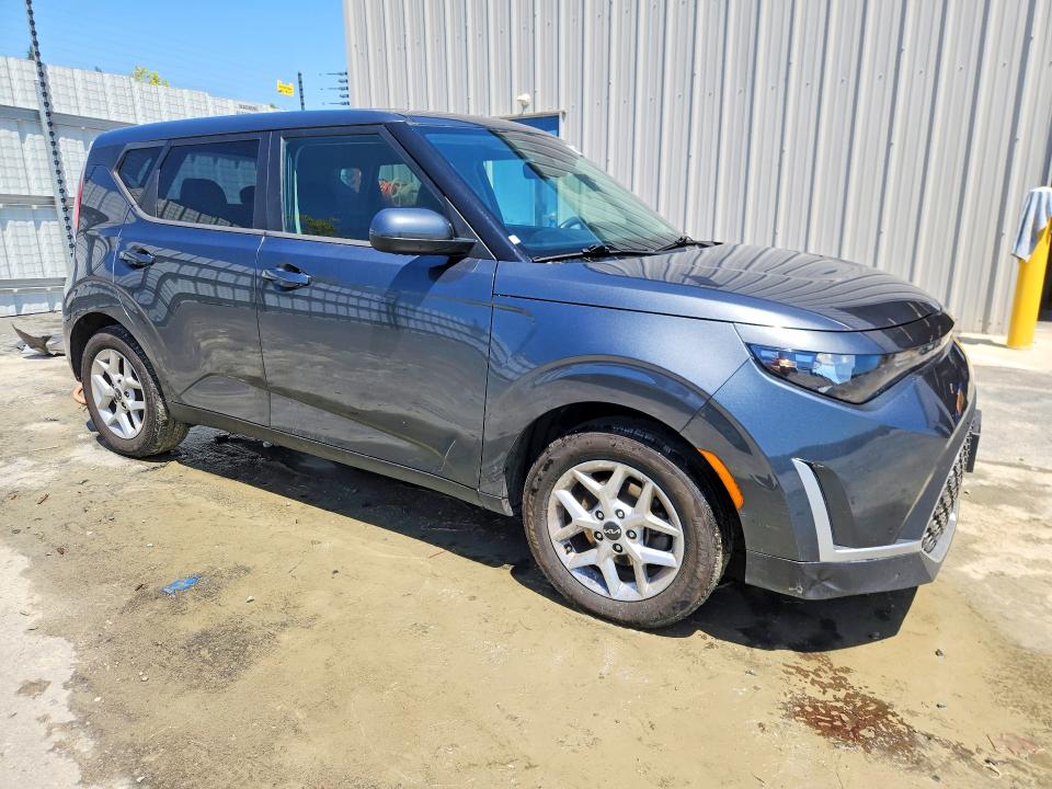 2023 Kia Soul VIN KNDJ23AU5P7879904 COPART salvage auction — FRONT END, Ca - Salvage Certificate, sold $2,100 on 2026-07-06 (photo 4)