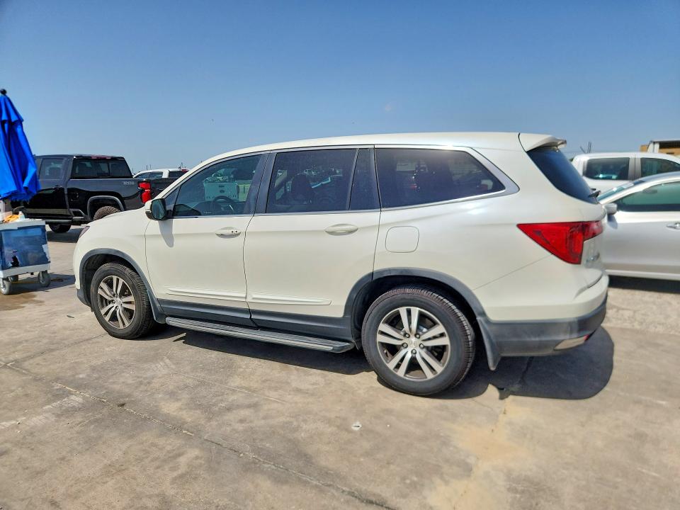 2016 Honda Pilot VIN 5FNYF5H69GB030729 COPART salvage auction — NORMAL WEAR, Tx - Certificate Of Title, sold $4,950 on 2026-07-09 (photo 2)