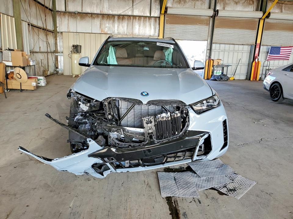 2026 BMW X5 VIN 5UX43EU05T9407035 COPART salvage auction — FRONT END, AZ - CERT OF TITLE - SALVAGE, sold $39,750 on 2026-07-22 (photo 5)