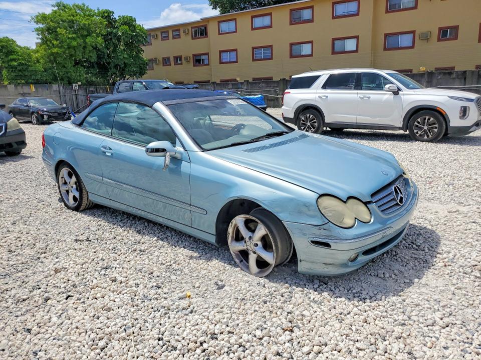 2004 Mercedes-benz Clk-klasse VIN WDBTK65G04T027198 COPART salvage auction — SIDE, Fl - Cert Of Title Slvg Rebuildable, sold $400 on 2026-07-02 (photo 4)