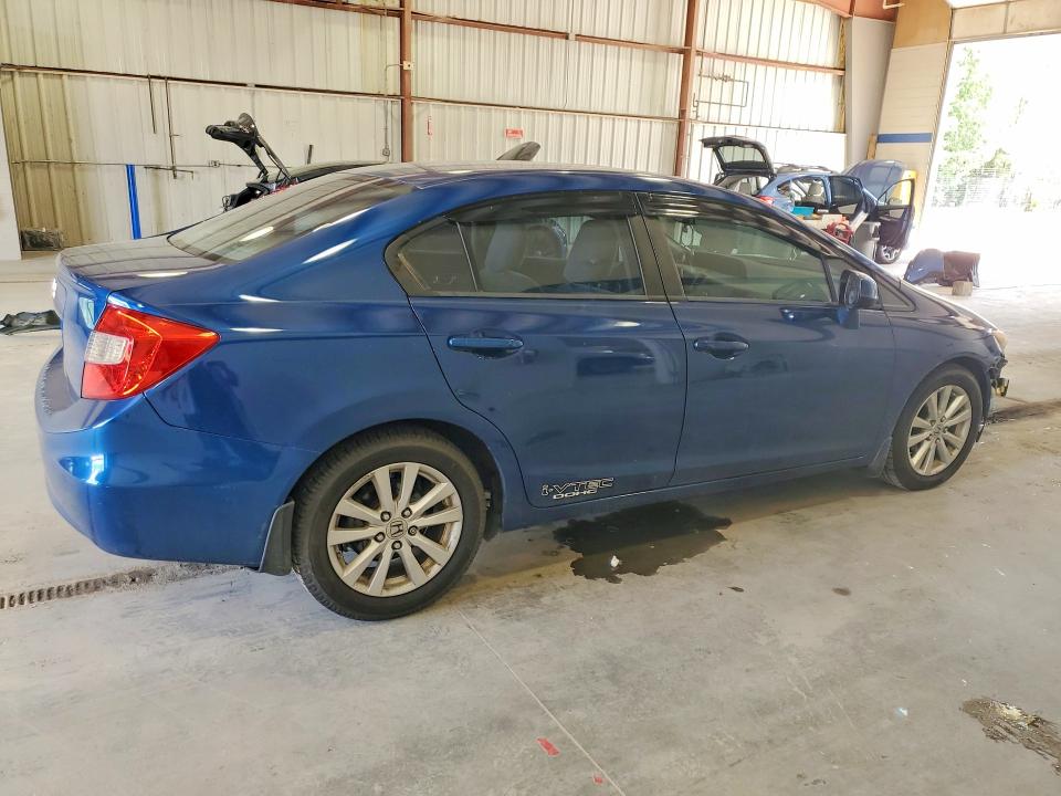 2012 Honda VIN 19XFB2F89CE328073 COPART salvage auction — FRONT END, VA - CERT OF TITLE - SALVAGE, sold $750 on 2026-07-02 (photo 3)