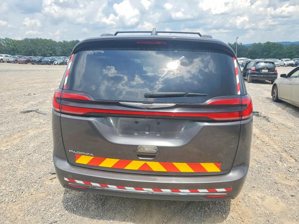 2022 Chrysler Pacifica VIN 2C4RC1BG9NR131553 COPART salvage auction — NORMAL WEAR, In - Certificate Of Title (P), sold $6,800 on 2026-07-21 (photo 6)
