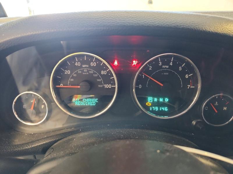 2014 Jeep Wrangler unlimited VIN 1C4BJWDG6EL113215 COPART salvage auction — NORMAL WEAR, In - Certificate Of Title, sold $1,600 on 2026-07-09 (photo 9)