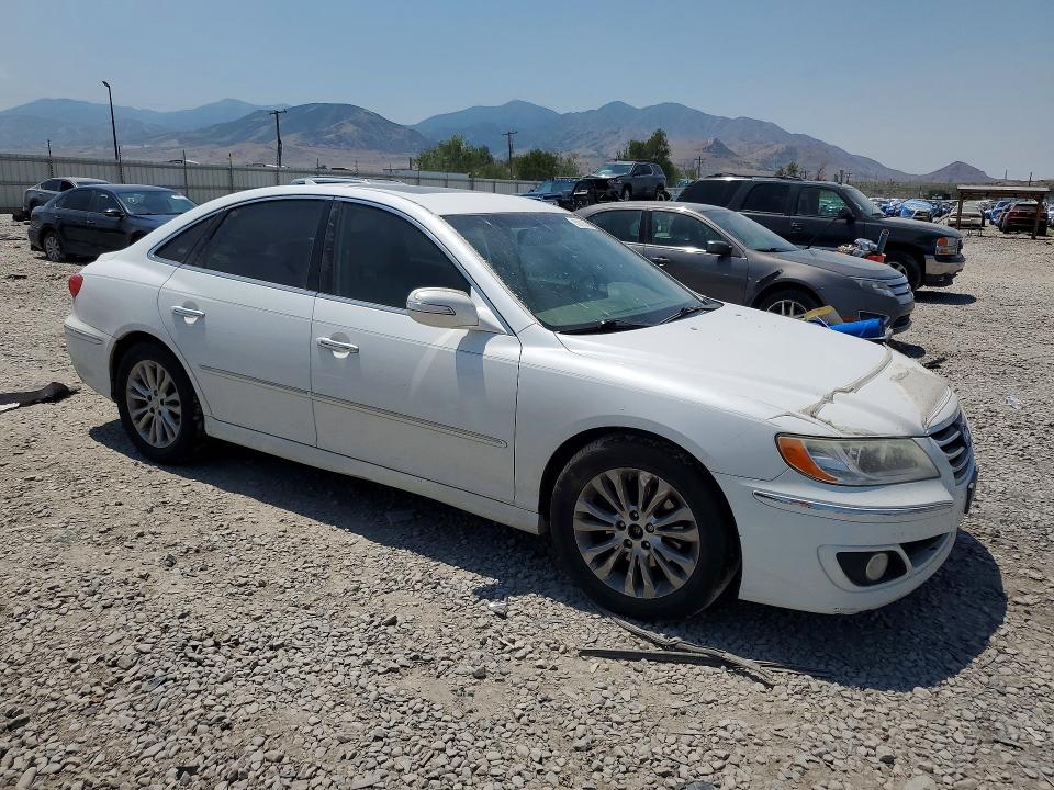 2011 Hyundai Azera VIN KMHFC4DF9BA539474 COPART salvage auction — NORMAL WEAR, Ut - Certificate Of Title, sold $975 on 2026-07-17 (photo 4)