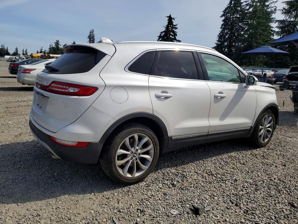 2019 Lincoln VIN 5LMCJ2D96KUL42930 COPART salvage auction — FRONT END, WA - BILL OF SALE, sold $125 on 2026-07-24 (photo 3)