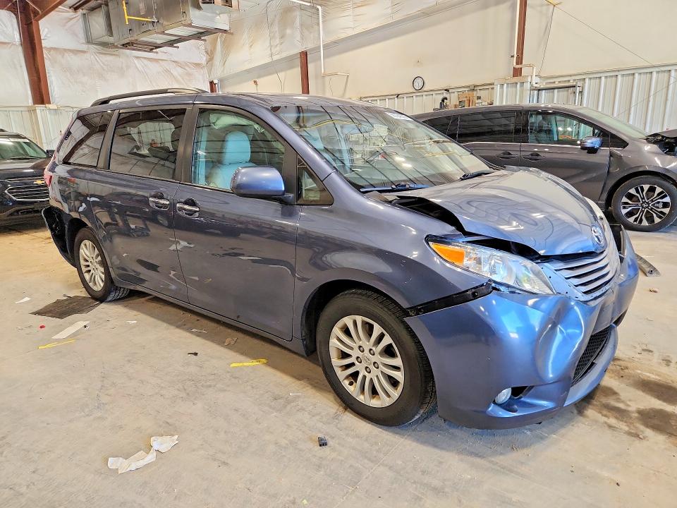 2016 Toyota VIN 5TDYK3DCXGS725325 COPART salvage auction — FRONT END, WI - JUNKED VEHICLE BILL OF SALE, sold $1,050 on 2026-07-22 (photo 4)