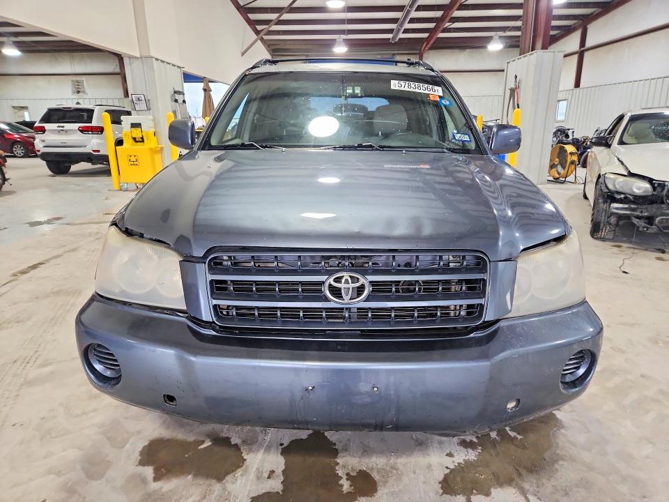 2003 Toyota Highlander VIN JTEGF21A330078143 COPART salvage auction — FRONT END, Tx - Salvage Vehicle Title, sold $700 on 2026-07-28 (photo 5)